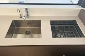 Modern kitchen sink with integrated drying rack on Leopard 46, 2025 model.