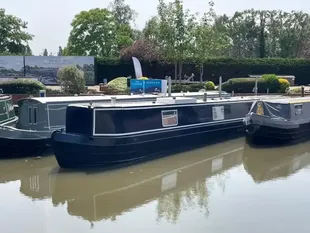 Charter Boats 60
