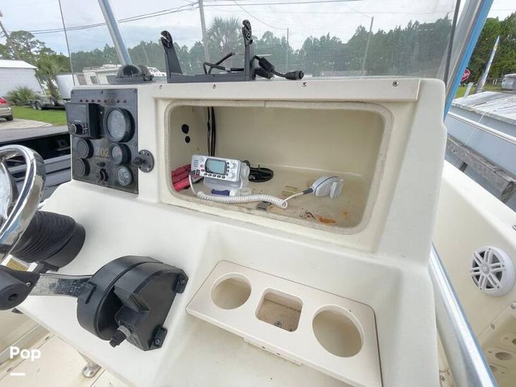 1999 Scout 202 sportfish