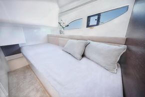 Single berth