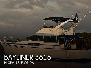 1988 Bayliner 3818