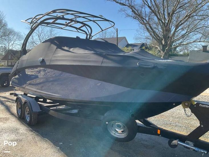 2018 Yamaha 242 limited