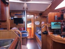 Bavaria 40 Vision - new engine and sails