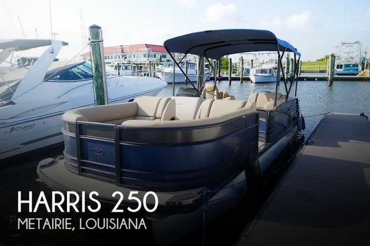 2017 Harris 250 grand mariner