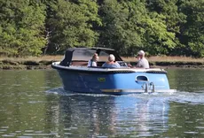 2023 GS 22 Tender Electric