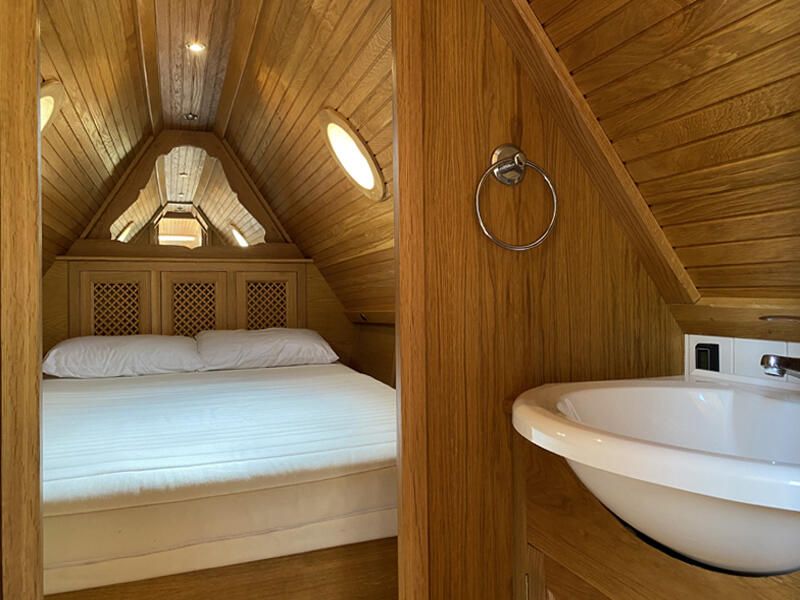 Double Bed Basin 