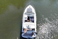 2008 Sealine SC38