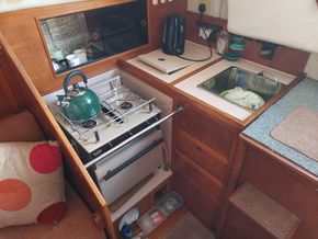 Westerly Konsort Bilge Keel - Galley