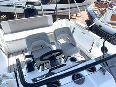 Beneteau Flyer 7 Sun Deck Ex-Display