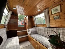 1985 Clubline 33' Narrowboat