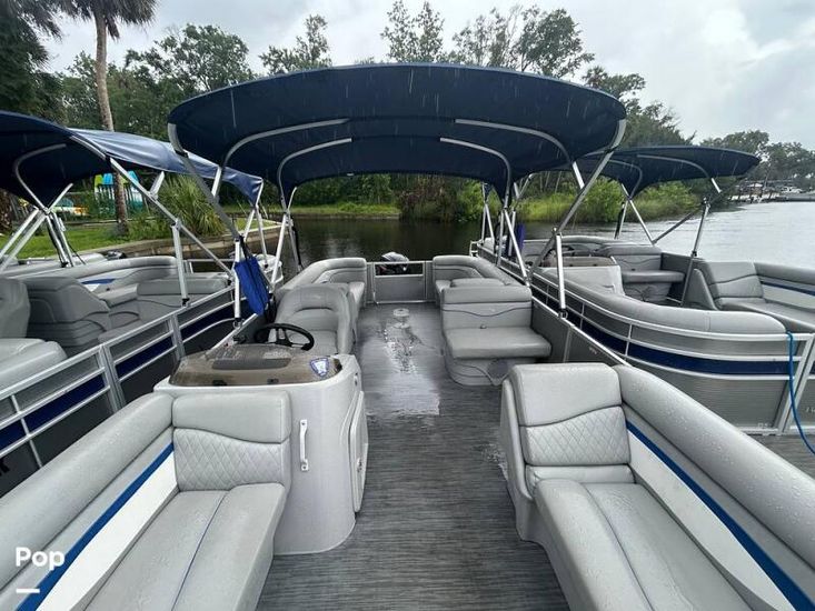 2023 Bennington 22 ss