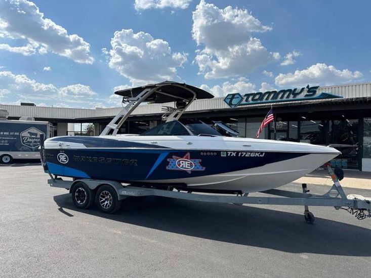 2016 Malibu 25 lsv