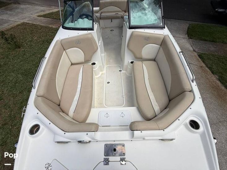 2016 NauticStar 223 DC Sport Deck