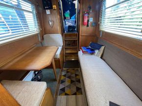 Narrowboat 54ft Cruiser Stern Re-Painted 2023 - Cabin/Crew Quarters
