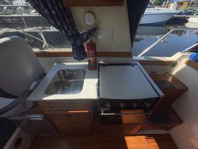 Nimbus 3000   - Galley