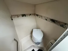 2000 Sea Ray 245 Weekender