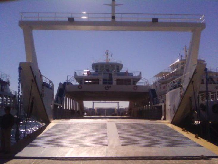OPEN TYPE DOUBLE END FERRY