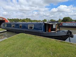 Adventurer / 50' / Cruiser Stern / Reverse Layout
