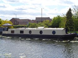 2025 60ft cruiser stern narrowboat sail-away