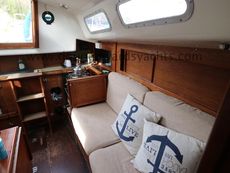 Contessa 28