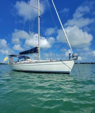 2004 Bavaria 44