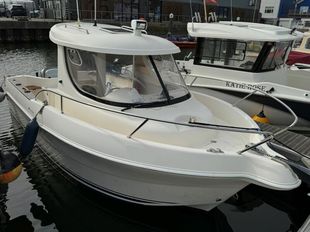 2010 Quicksilver 640 Pilothouse