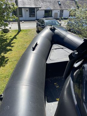 Arctic rib port sponsons