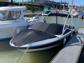 Bayliner 185 Bowrider  - Exterior