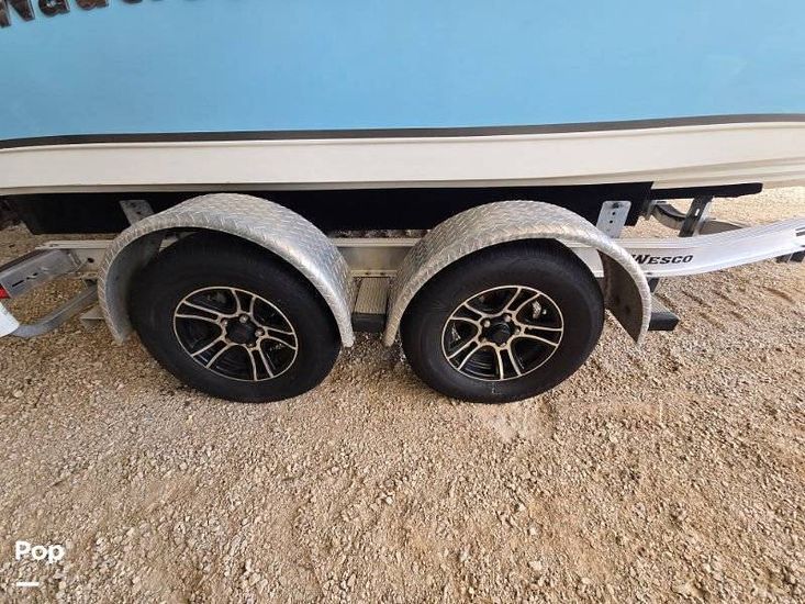 2021 Nauticstar 2102 legacy