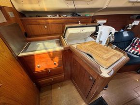 2001 hunter legend 290 sail 9479674 20240724004245503 1 XLARGE
