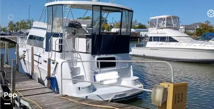 1996 Mainship 37 motor yacht