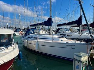 2004 Bavaria 32