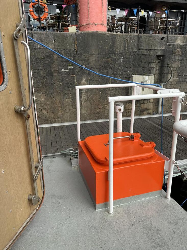 16M CREW/PILOT BOAT WITH RECENTLY REBUILT ENGINE FOR SALE