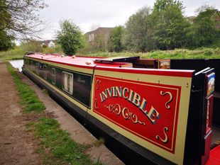 Invincible - 62ft Super Semi-Traditional Narrowboat 8% Share