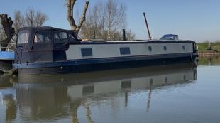 60' Collingwood Wide Beam 'Orca Porca'