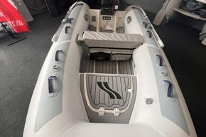 Highfield-CL310-front-view