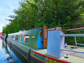 Narrowboat 57ft Cruiser Stern  - Side Deck