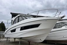 2023 Beneteau Antares 9
