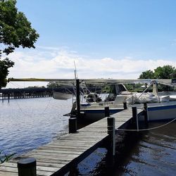 Southerly 10.5 Canadian version, Tanzer
