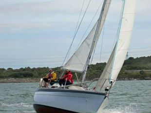 MOODY 29 SAILING CRUISER, great starter boat £11950 excellent value