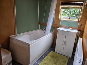Full sized bath and plenty of room to move about