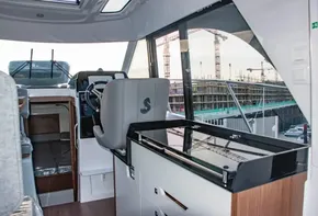 Beneteau Antares 9 OB for sale with BJ Marine