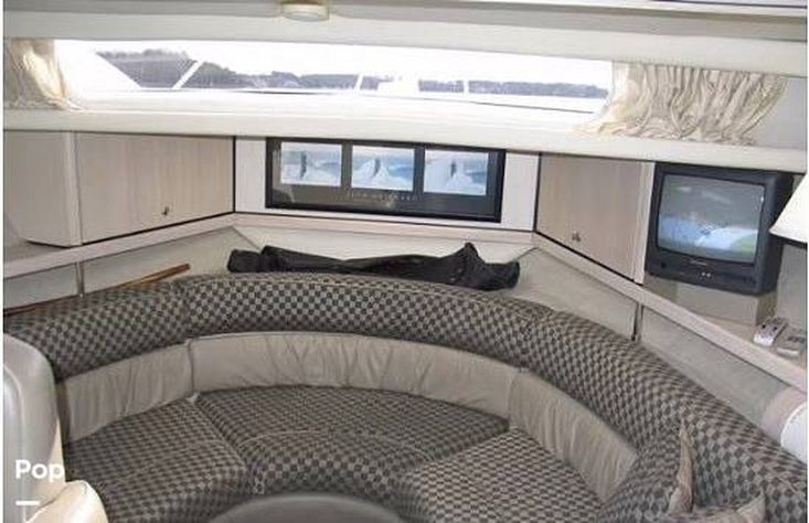 1995 Bayliner 3255 avanti