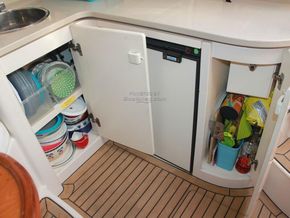 Sessa Oyster 35  - Galley
