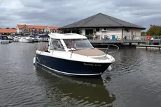 2010 Jeanneau Merry Fisher 645