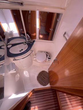 2006 Bavaria 39 Cruiser 22