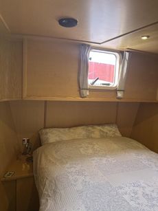 Dutch Barge 'Piper' 55ft Bespoke Build - Residential Mooring on Thames
