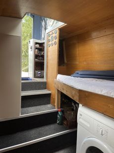 Na Hearadh -  61ft Tug Style Narrowboat