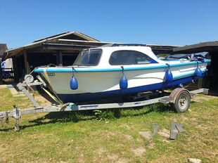NEW Electric inboard 3.5kW day boat