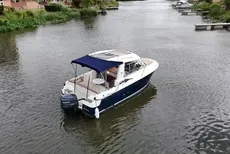 2010 Jeanneau Merry Fisher 645